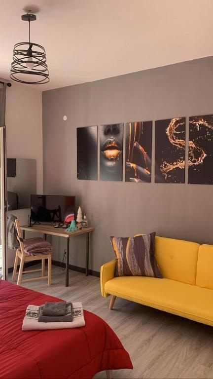 Hotel Shiva House Napoli Esterno foto